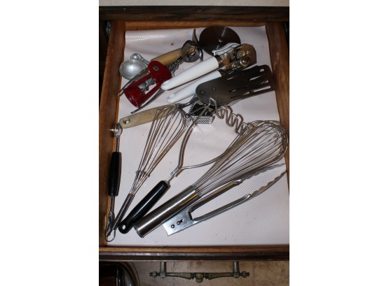 Assorted Kitchen Tools (192)