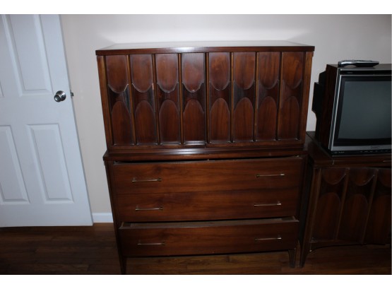 1960 Vintage Kent Coffey Perspecta Mid-Century Modern Chest Of Drawers 42' X 20' X 52' (072)