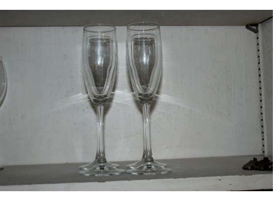 Four Glass Flutes (078)