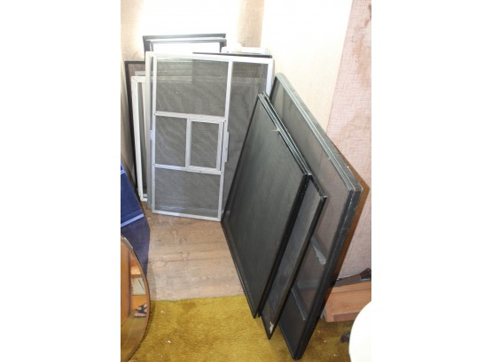 Assorted Screens Various Sizes (R90)