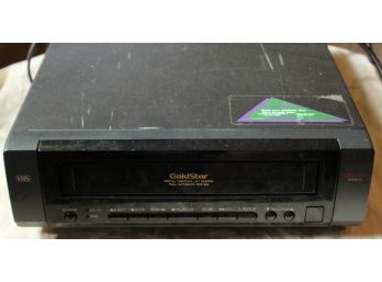 Goldstar VHS Player #Y31102826Y2 (R118)