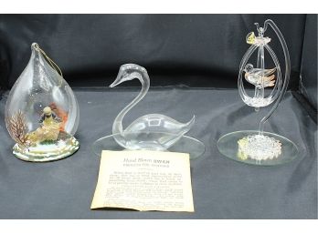 Hand Blown Swan, Hand Blown Bird In A Cage, Glass Winter Ornament (O120)