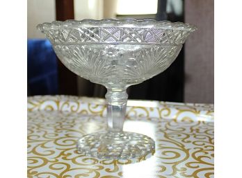 Crystal Bowl With Pedestal (R093)