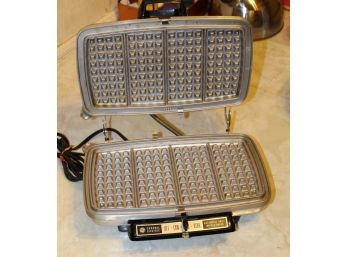 GE Automatic Grill And Waffle Baker Cat. #G44 (O156)