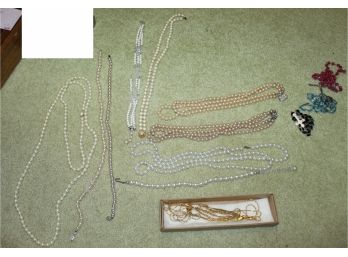 Faux Pearl Necklaces And Rosaries Beads (O170)