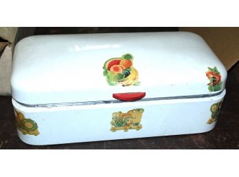 Vintage Metal Fruit Pattern Bread Box  (o133)