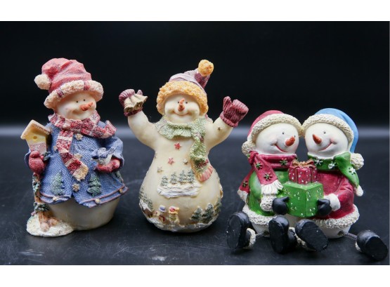 3 Snowman Figurines (004)