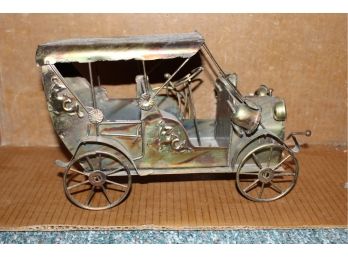 Brass Decorative Wind-up Music Box Car (098)