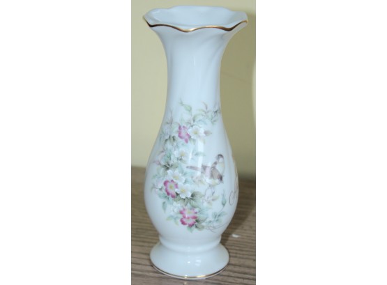50th Anniversary Vase.  Saji, Made In Japan, Fine China. (134)