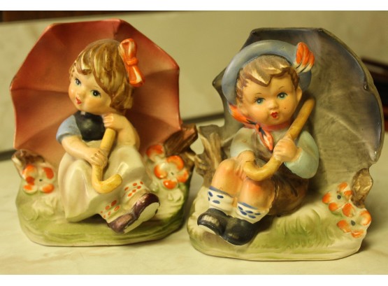Vintage Royal Crown Arnart 5th Ave 55/1790 Girl & Boy  With Umbrella Figurine Ceramic 55/1790 (168)