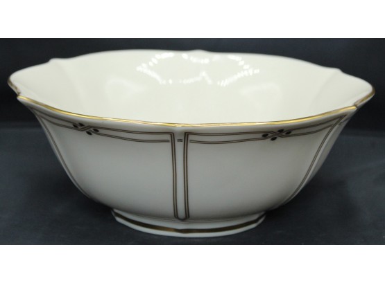 Lenox Vanguard Collection Bowl, Made In Usa. Gold And Black Pattern. (040)