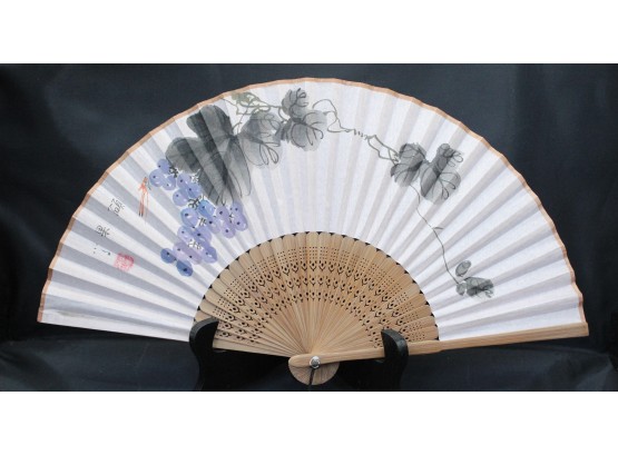 Japanese Silk Fan And Bamboo Base (061)