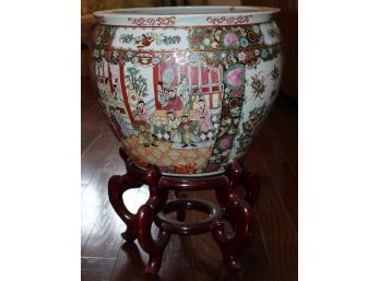 Vintage Chinese Porcelain Enamel Jardiniere Planter Pot Fish Bowl With Stand  - O201