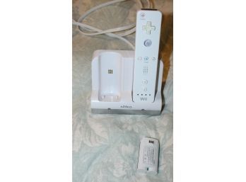 Wii Remote Charger - G190