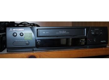 Mitsubishi VCR With Remote (070)