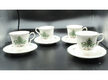 Nikko Happy Holidays 4 Cups & Saucers (153)