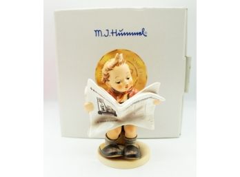Hummel Figurine - Das Allerneueste 'Latest News' In Box (0254)