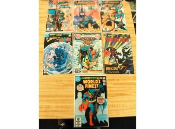 Lot Of 7 DC Batman Vs Superman Comic Books (0523)