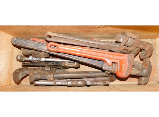Assorted Wrenches & Troul Knives (4292)