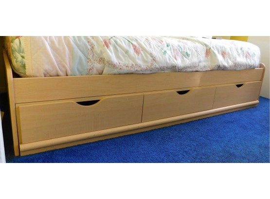 Palliser Furniture Twin Bed Frame Platform Frame With Draws (4236)
