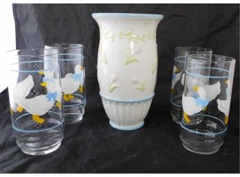 Four Drinking Glasses With Ducks & One White Floral Vase Made In China (4201)
