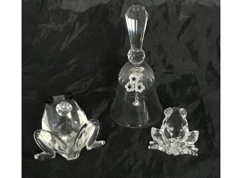 Swarovski Crystal Bell & 2 Frogs (4576)