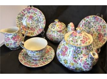 Chuntz By Fairfield China Set With 6 Cups, 6 Saucers, Teapot, Sugar Bowl & Coffee Creamer (0962)