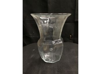 Clear Glass Vase (R130)