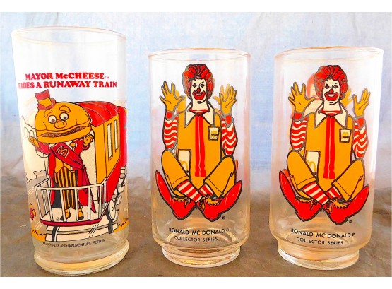 Collectors 1980 Ronald McDonald Glasses Set Of 3 (w3213)