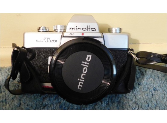 Minolta Vintage Camera SRT201 With Case (w3169)
