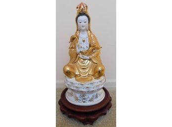 Quan Am Buddha Sitting Atop A Lotus Porcelain Statue (w3200)