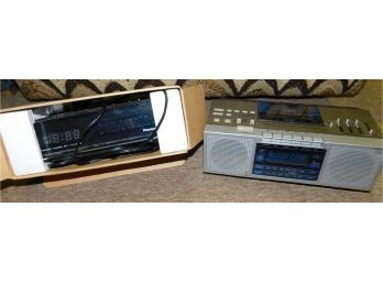 GE Cassette Alarm Clock Radio Serial #104291 & Panasonic FM-AM Electronic Digital Clock Radio RC-95 (R198)