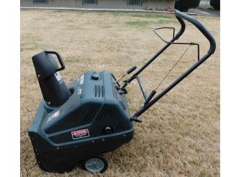 Craftsman Snowblower 5HP Gas Powered 4 Cycle Electric Start (R179)