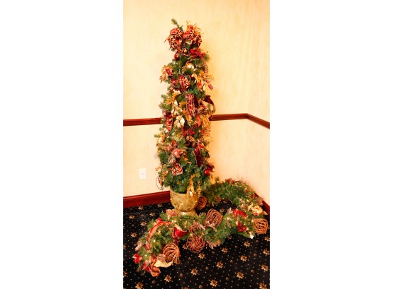 National Tree Company - Made Exclusively For J & L Floral - Mantel Piece And Small Tree (2839)