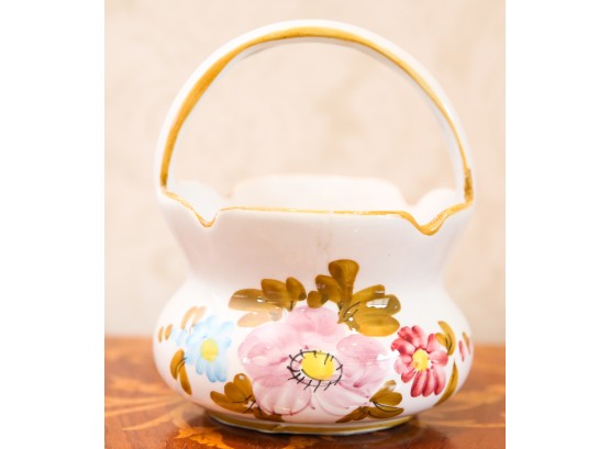 Charming Porcelain  Basket  - Hand Painted In Italy  (2924)