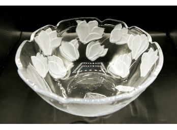Elegant Crystal Glass Ware Clear & Frosted Floral Bowl  - Handcrafted In Japan (2875)