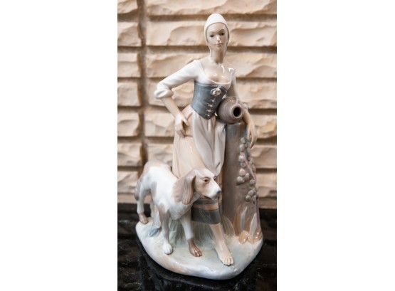 Lovely Zaphir Lladro Spain Porcelain Figurine Retired Water Women With Dog (0095)