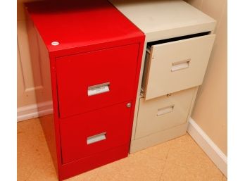 2 File Cabinets - 2 Drawers Each (0040)