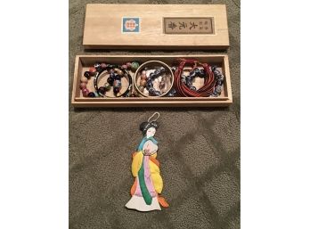 Assorted Beaded Bracelets In Wooden Storage Box From Hong Kong (g161)