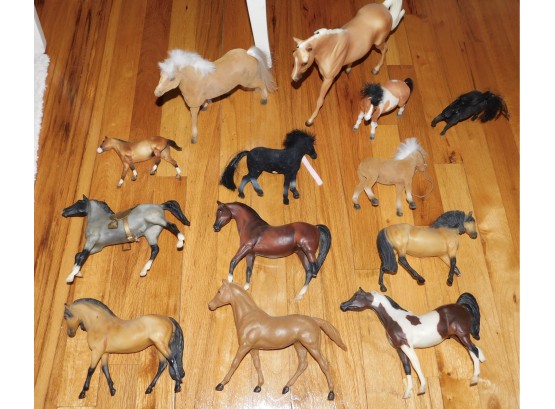 Vintage Lot Of  Breyer Toy Horses