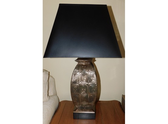 Stylish Lovely Copper Tone Metal Table Lamp