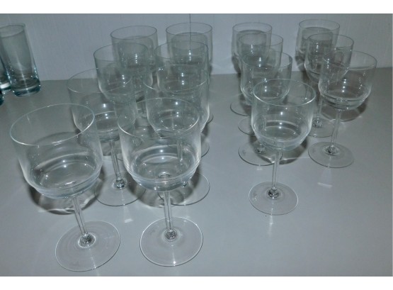 Rosenthal Duo Red Wine Glasses With 7 Rosenthal Duo White Wine Glasses Set Of 8
