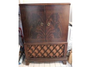 Vintage RCA Victor Inlaid Wooden TV Cabinet