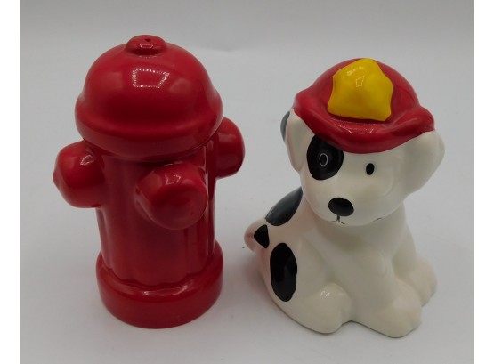 Russ Dalmatian Dog & Fire Hydrant Salt & Pepper Shaker (3069)