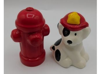 Russ Dalmatian Dog & Fire Hydrant Salt & Pepper Shaker (3069)
