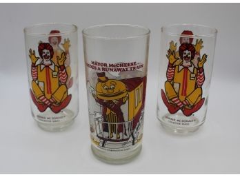 Vintage McDonald's 1980 Collector Series Drinking Glasses Ronald McDonald Set Of 3