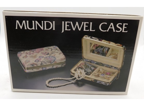 NEW In Box Mundi Jewel Case