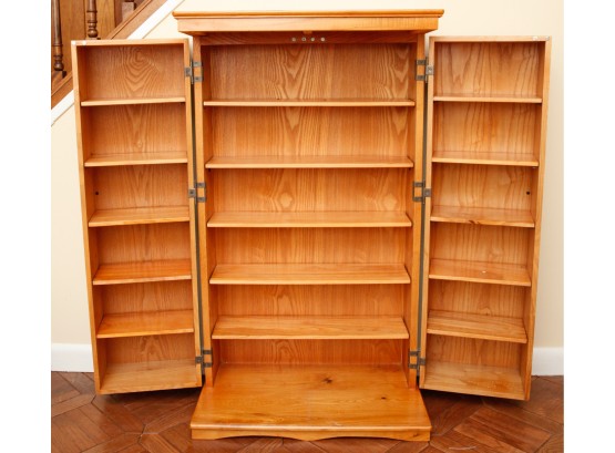 Amish Made Medium Sized CD/DVD/BluRay Cabinet With Doors - Height: 42 34' Width: 25 12' Depth: 15 34 (0396)