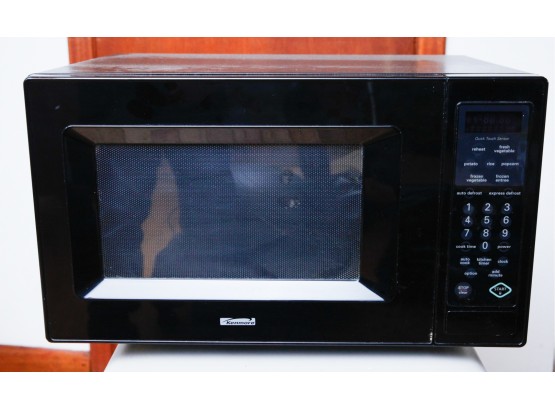 Kenmore Black Microwave  Countertop With Carousel - (0523)