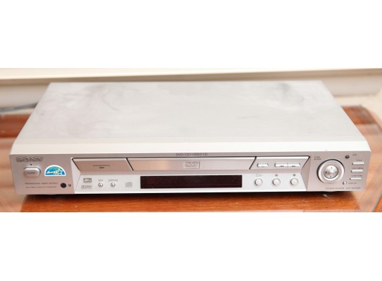 Sony DVD Player - Model# DVP- NS700P - Serial# # 2219073  (0454)